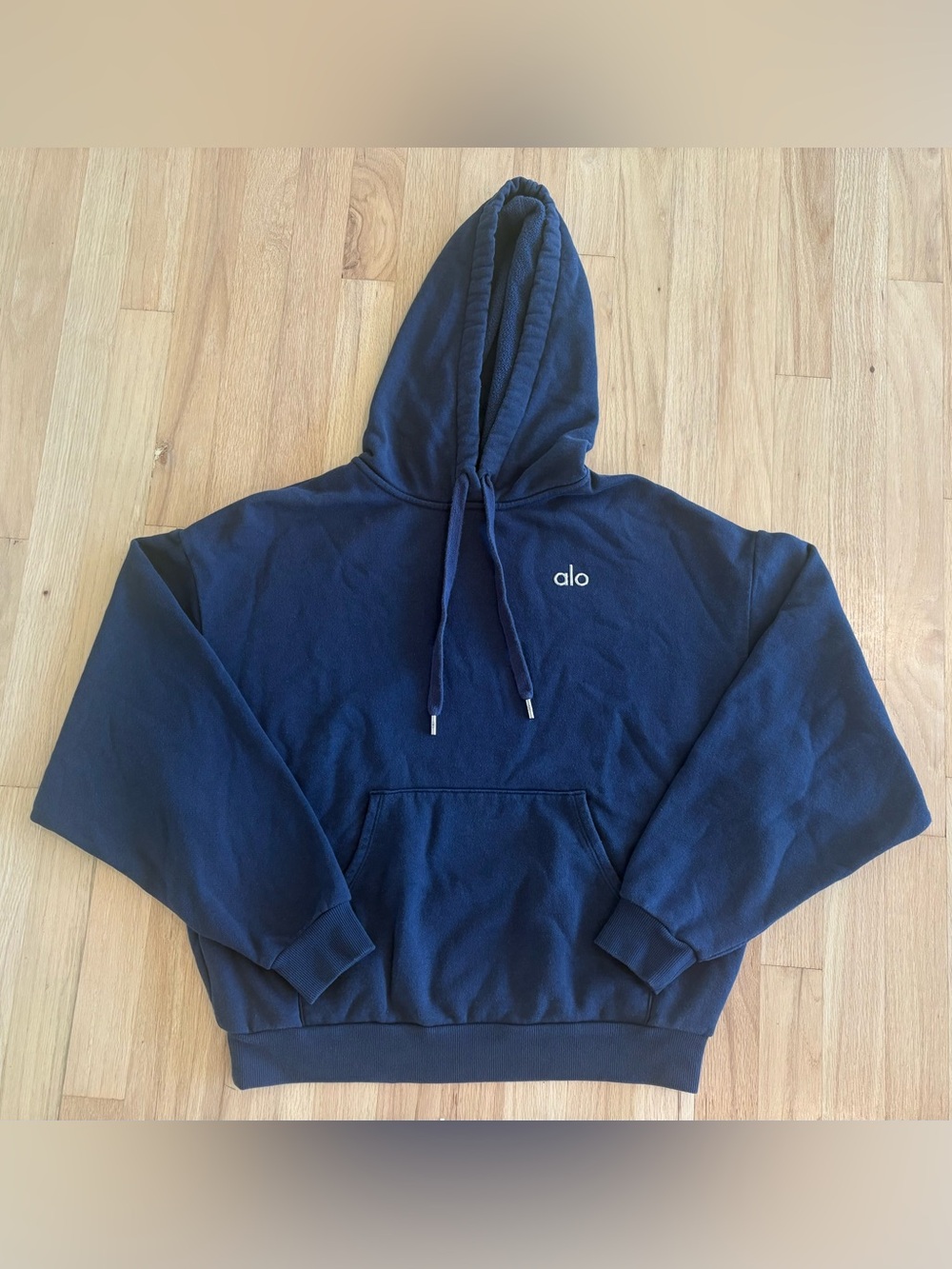 Alo Yoga Navy Accolade Hoodie